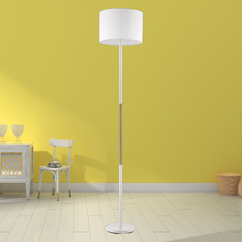 Prosta lampa podłogowa z tkaniny E27 w stylu nordyckim